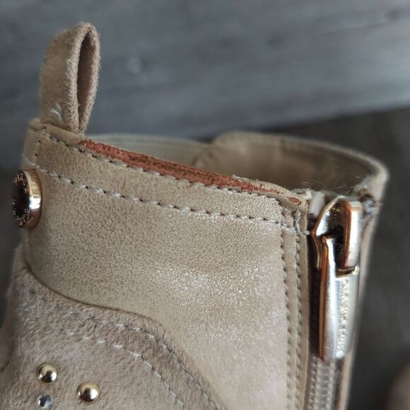 Girls Chelsea Casual Ankle Heeled Boots with Rhinestones and Flat Studs Size 2 - Picture 10 of 11